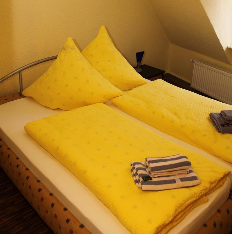 Weinstube Schwarzamsel Apartment Speyer Bagian luar foto